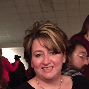 Meet your Posher, Alicia